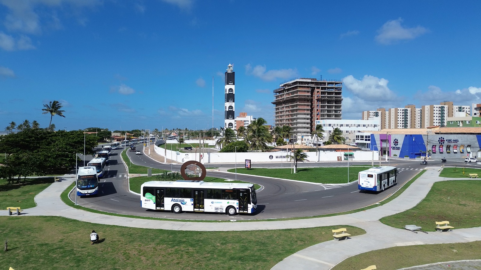 Parada LGBT+: SMTT de Aracaju informa mudança nos itinerários de linhas - SMTT Aracaju